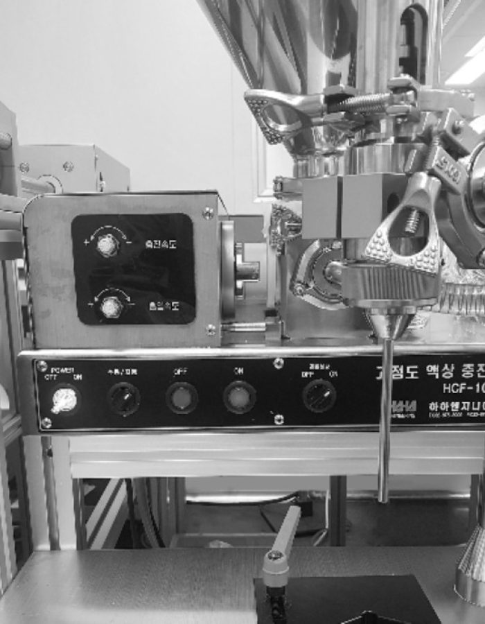 고점도 액상 충진기